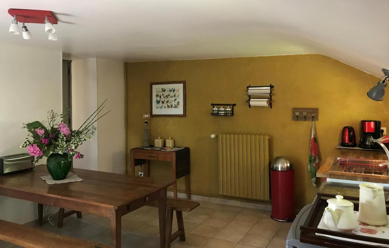 Le Mesnil Bed and Breakfast Dance  Εξωτερικό φωτογραφία